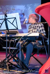 Lenny en Jan treden op bij het Sportgala in Rucphen.